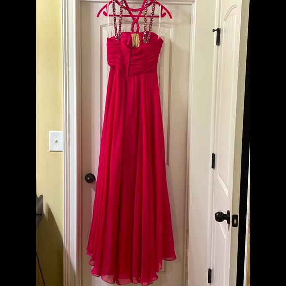 Sherri Hill Gorgeous Spring Line Prom Dress - Picture 2 of 8